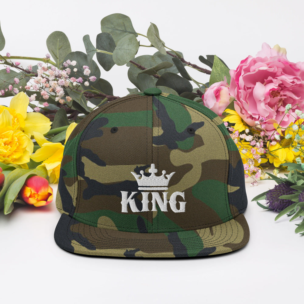 King w/ Crown Snapback Hat